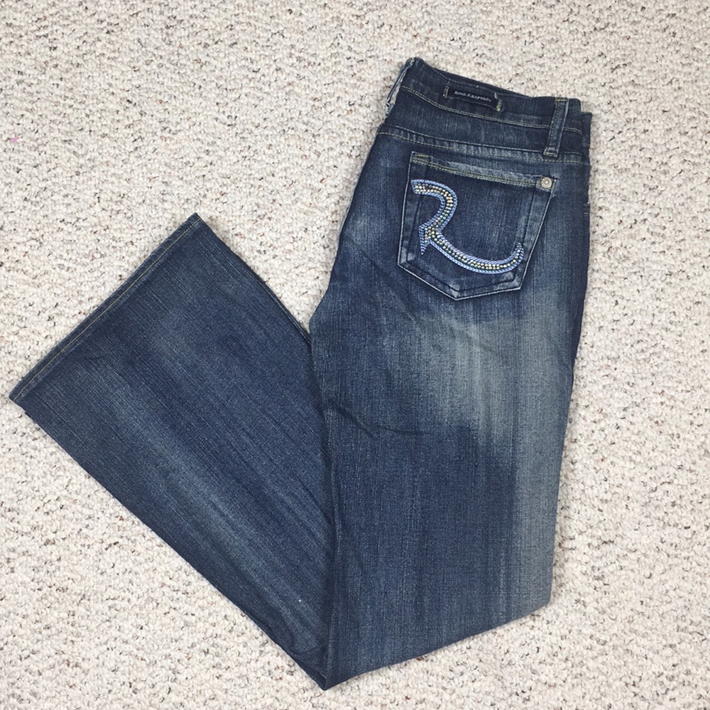 Rock & Republic. Bootleg jeans.
